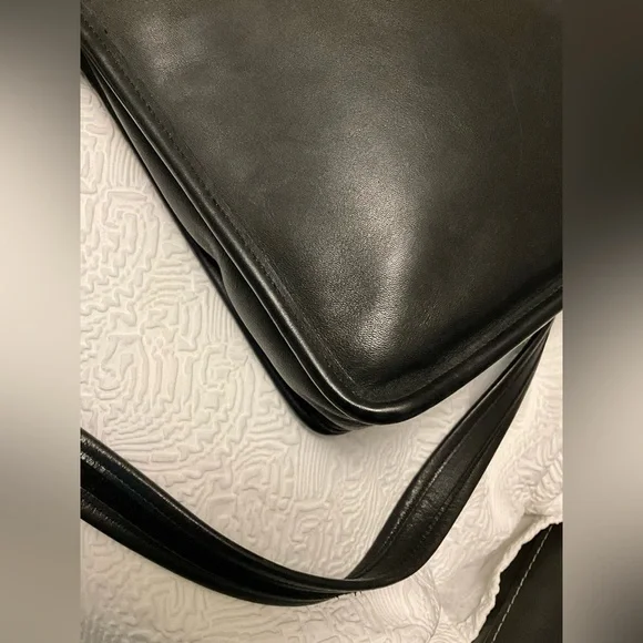 Coach Vintage Legacy Flap Black Leather Bag Purse Handbag Crossbody 9144 - Picture 12 of 16